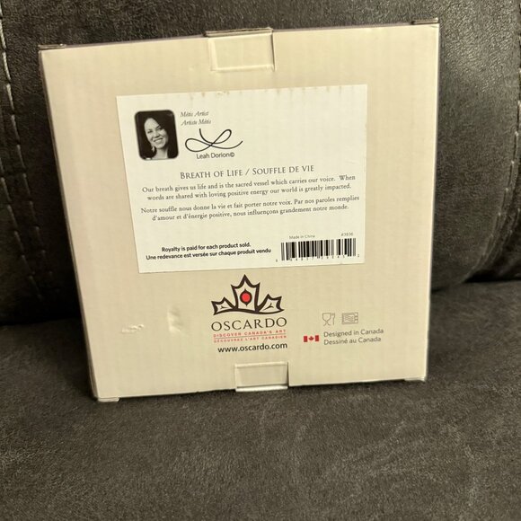 Canadian Designs Leah Dorion "Breath Of Life" Porcelain Trinket Tray - Picture 2 of 4